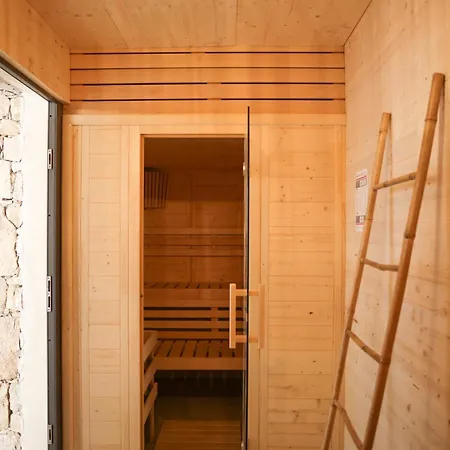 Mare Monti 3 ヴィラ